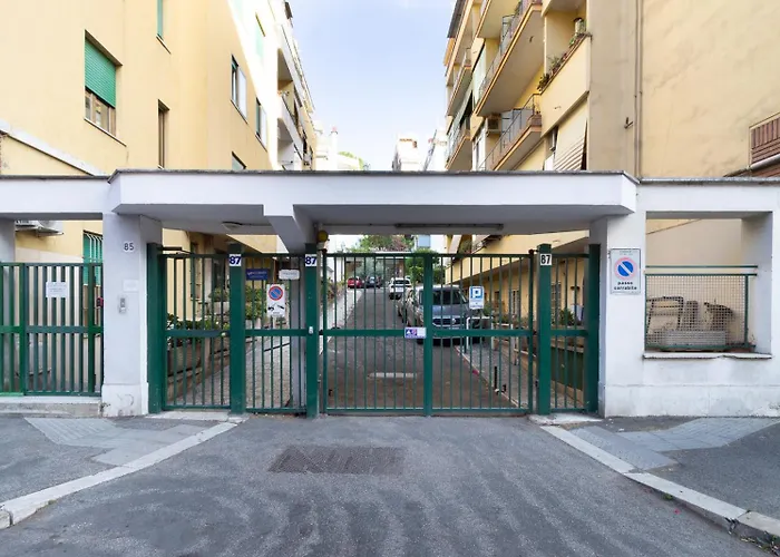 Al Vaticano Apartment *